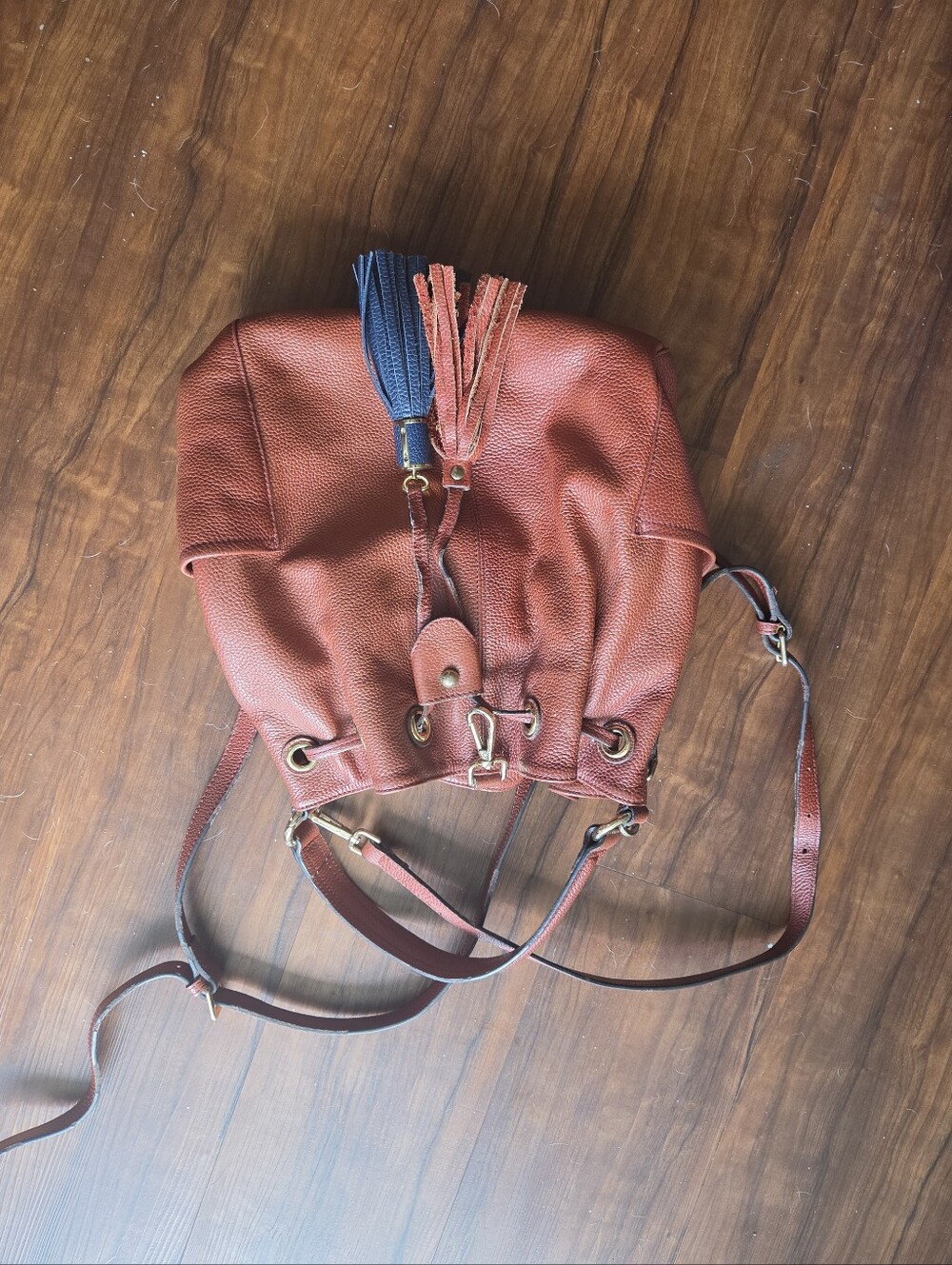 Vincenzo reddish brown Leather Large Bucket Bag convertible Backpack Hobo